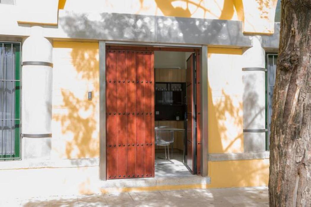 Apartamento A Estrenar Frente A La Plaza De Espana Seville Luaran gambar